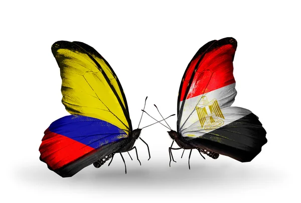 Motyle z Kolumbii i Egipt flagi na skrzydłach — Zdjęcie stockowe