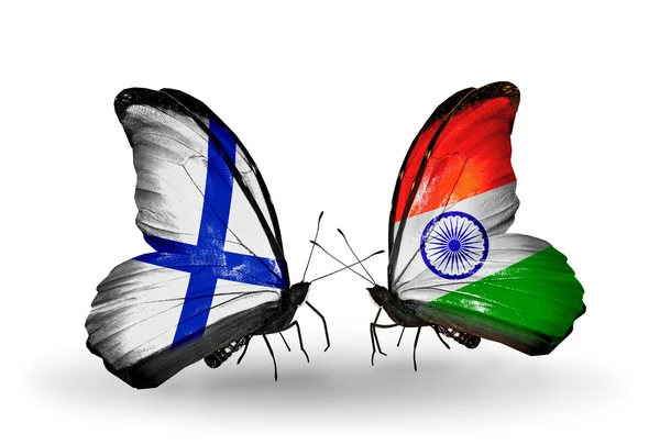 Mariposas con banderas de Finlandia e India en alas — Foto de Stock