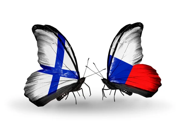 Farfalle con bandiere finlandesi e ceche sulle ali — Foto Stock