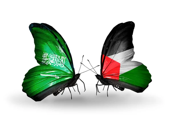 Mariposas con banderas de Arabia Saudita y Palestina en alas — Foto de Stock