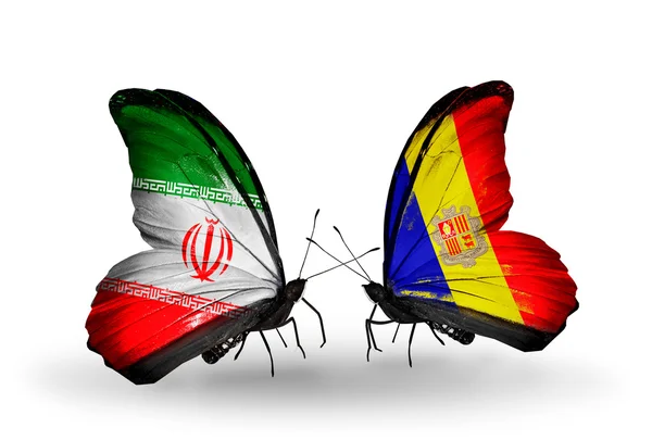 Deux papillons avec des drapeaux de relations Iran et Andorre — Photo