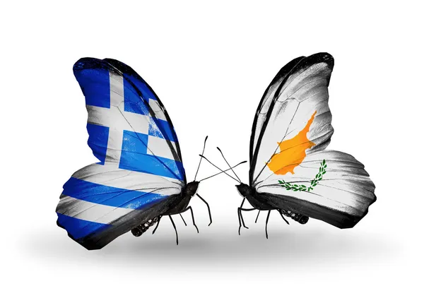 Two butterflies with flags of relations  Greece and Cyprus — Stock Photo, Image