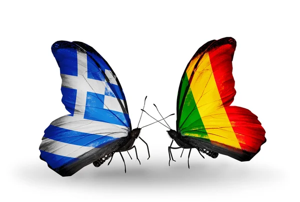 Yunanistan ve mali bayrakları taşıyan kelebekler — Stok fotoğraf