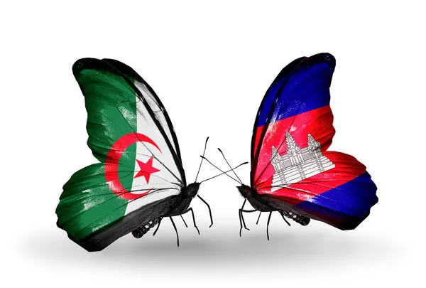 Две бабочки с флагами отношений Алжир и Камбоджа — стоковое фото