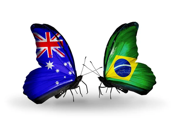 Dos mariposas con banderas de relaciones Australia y Brasil — Foto de Stock