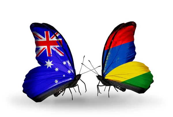 Två fjärilar med flaggor av förbindelserna mellan Sverige och mauritius — Stockfoto