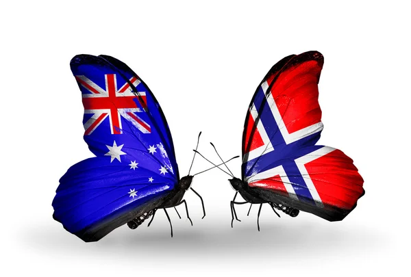 Deux papillons avec des drapeaux de relations Australie et Norvège — Photo