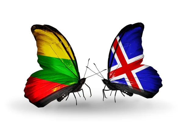 Schmetterlinge mit litauischen und isländischen Flaggen — Stockfoto