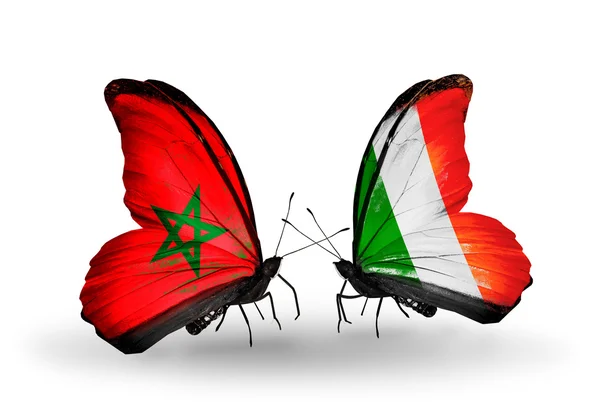 Mariposas con banderas Marruecos e Irlanda — Foto de Stock