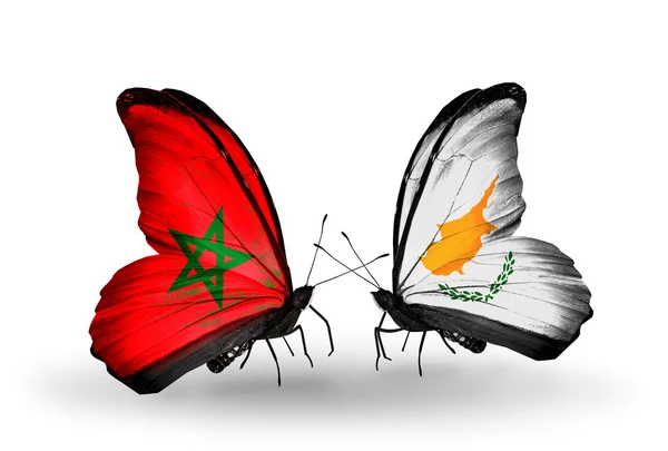 Mariposas con banderas Marruecos y Chipre —  Fotos de Stock