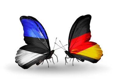 Estonya ve Almanya bayrakları taşıyan kelebekler