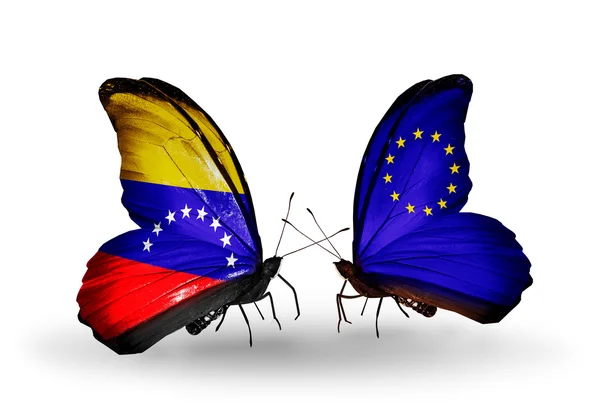 Farfalle con bandiera venezuelana e dell'Unione Europea sulle ali — Foto Stock