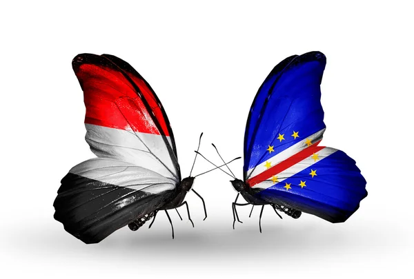 Butterflies with Yemen and  Cape Verde flags on wings — Stock Photo, Image