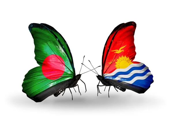 Mariposas con banderas de Bangladesh y Kiribati en alas —  Fotos de Stock