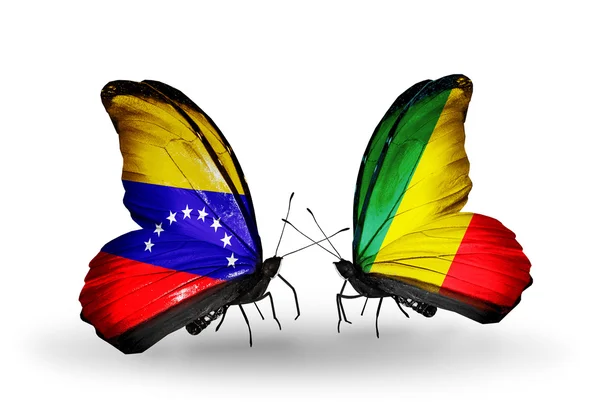 Kelebek kanatları üzerinde venezuela ve kongo bayraklı — Stok fotoğraf
