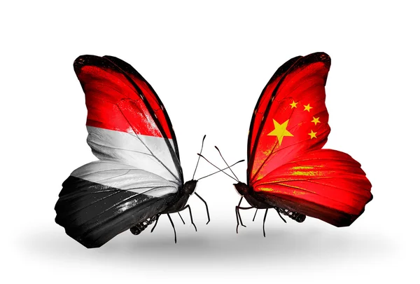 Πεταλούδες με την Υεμένη και Κίνα σημαίες με φτερά — Φωτογραφία Αρχείου