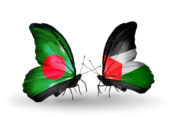 Papillons avec des drapeaux Bangladesh et Palestine sur les ailes — Photo