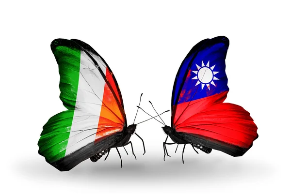 Butterflies with Ireland and  Taiwan flags on wings — Stock Photo, Image