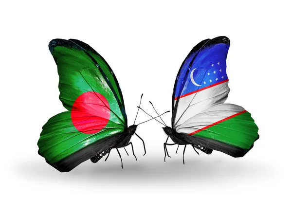 Papillons avec drapeaux Bangladesh et Ouzbékistan sur les ailes — Photo