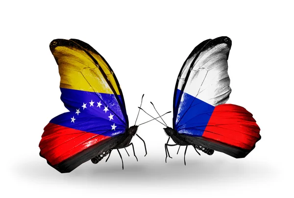 蝴蝶翅膀上的委内瑞拉和捷克标志 — 图库照片