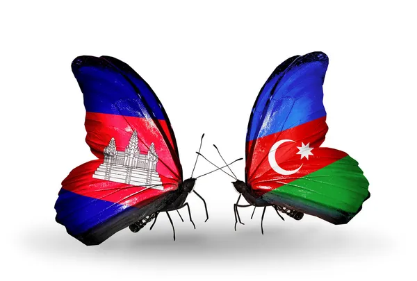 Бабочки с флагами Литвы и Азербайджана на крыльях — стоковое фото