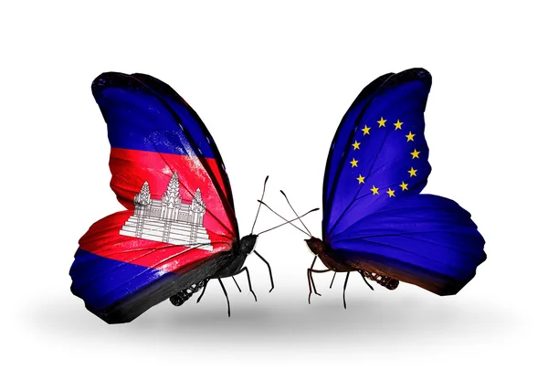 Kelebek kanatları üzerinde Avrupa Birliği ve Kamboçya bayraklı — Stok fotoğraf