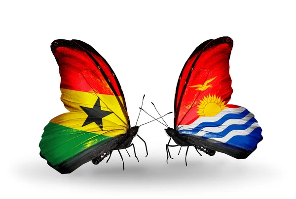 蝴蝶翅膀上的加纳和基里巴斯标志 — 图库照片
