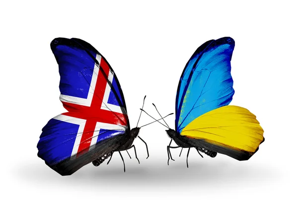 Motýli s příznaky Islandu a Ukrajina na křídlech — Stock fotografie
