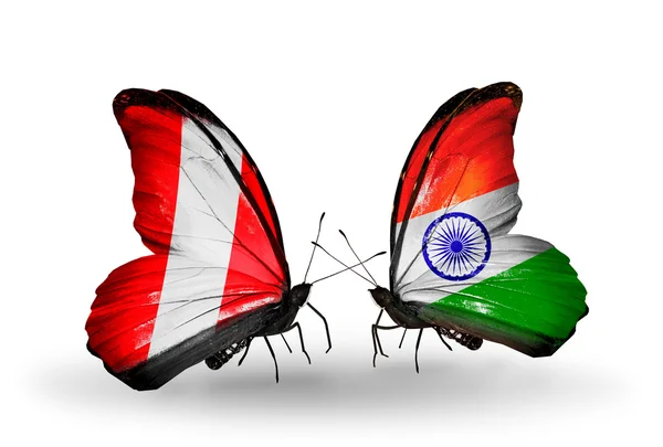 Butterflies with Peru and India flags — Stock Photo, Image