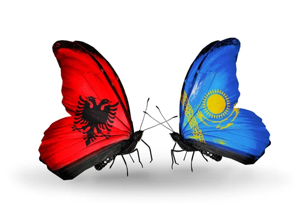 蝴蝶与阿尔巴尼亚和哈萨克斯坦国旗 — 图库照片