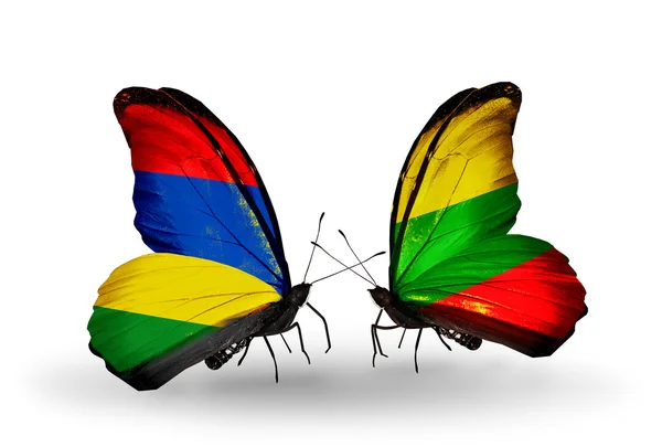 Butterflies with Mauritius and Lithuania flags — Stock Photo, Image