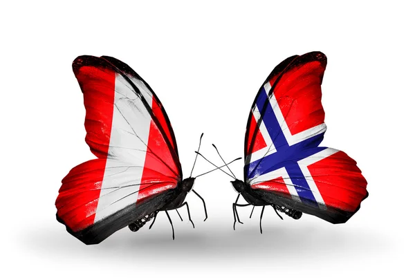 Papillons avec drapeaux Pérou et Norvège — Photo