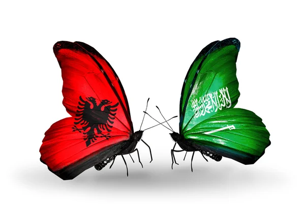 Borboletas com bandeiras da Albânia e da Arábia Saudita — Fotografia de Stock
