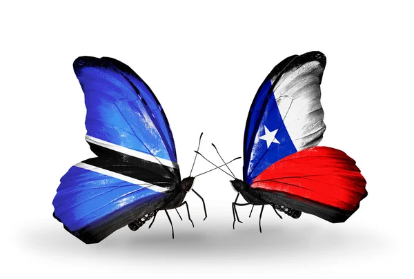 Butterflies with  Botswana and Chile flags — Stock Photo, Image
