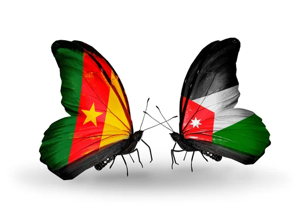 Papillons avec drapeaux Cameroun et Jordanie — Photo