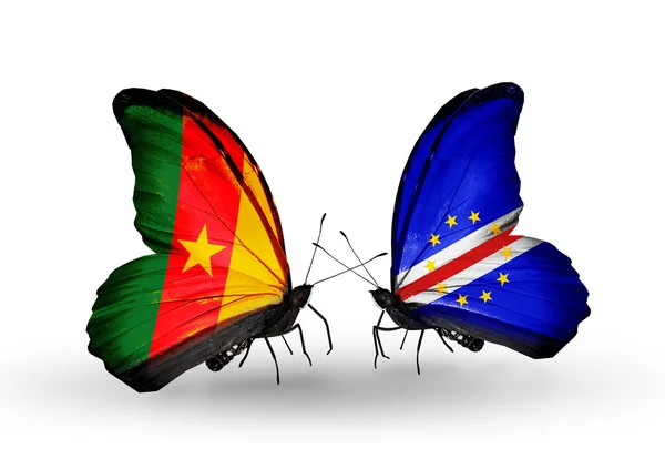 Butterflies with Cameroon and Cape Verde flags — Stock Photo, Image