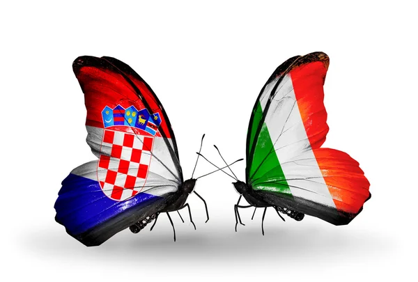 Butterflies with Croatia and  Ireland flags — Stock Photo, Image