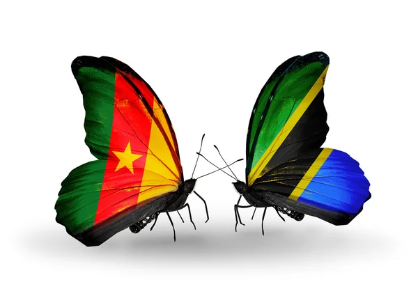 Motyle z Kamerunu i Tanzanii flagi — Zdjęcie stockowe