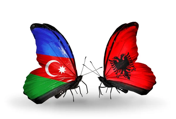 Motyle z Azerbejdżanu i albania flagi na skrzydłach — Zdjęcie stockowe
