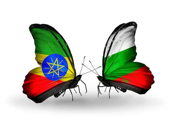 Kelebek kanatları üzerinde Etiyopya ve Bulgaristan bayraklı — Stok fotoğraf