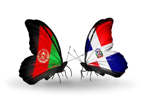 蝴蝶与阿富汗和多米尼加国旗 — 图库照片