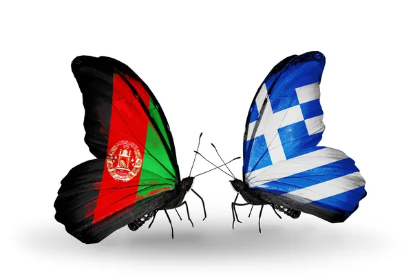 与阿富汗和希腊国旗的蝴蝶 — 图库照片