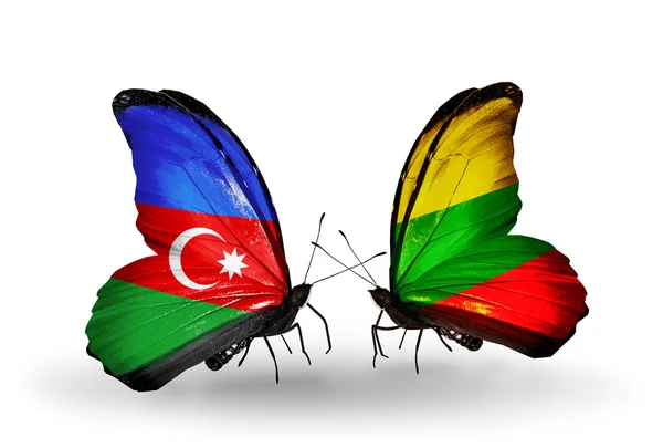 Бабочки с флагами Азербайджана и Литвы — стоковое фото
