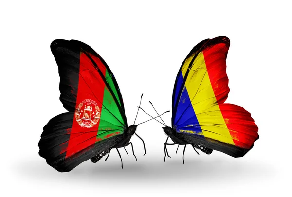 アフガニスタン、チャド、ルーマニアの旗で 2 匹の蝶 — ストック写真