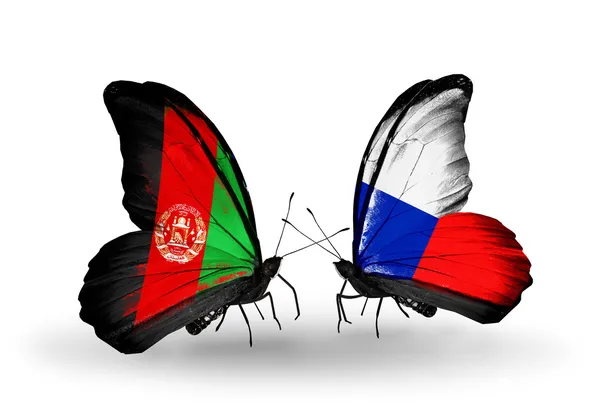 Deux papillons avec des drapeaux de l'Afghanistan et de la République tchèque — Photo