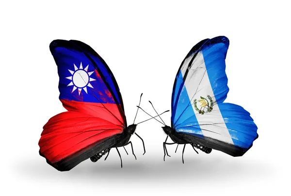 Бабочки с флагами Тайваня и Гватемалы на крыльях — стоковое фото