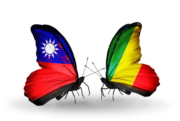 Motýli s Tchaj-wanem a kongo vlajky na křídlech — Stock fotografie