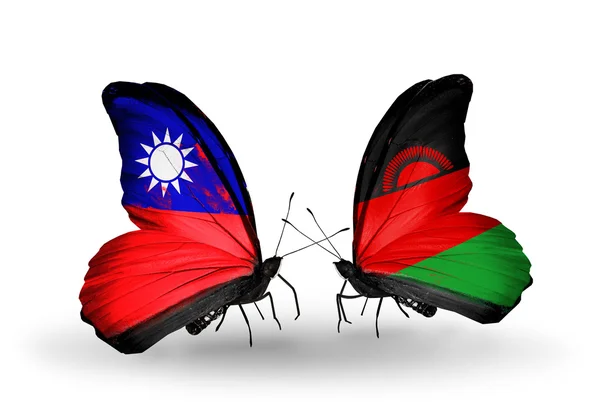 Borboletas com bandeiras de Taiwan e Malawi em asas — Fotografia de Stock