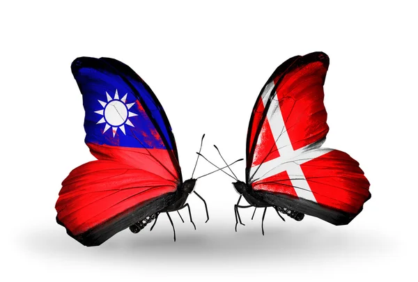Mariposas con banderas de Taiwán y Dinamarca en alas —  Fotos de Stock