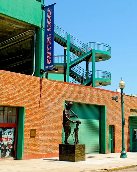 Ted Williams Statue outside Fenway Park — Stock Photo, Image